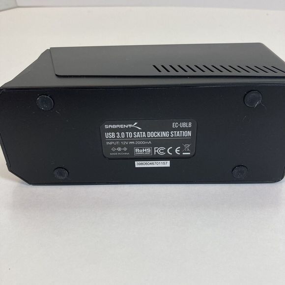 SABRENT hard drive docking station, SSD HDD 2.5" 3.5" SATA case dock (EC-UBLB) - Picture 9 of 12